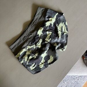 Lululemon Original Speed Up Low Rise 2.5”